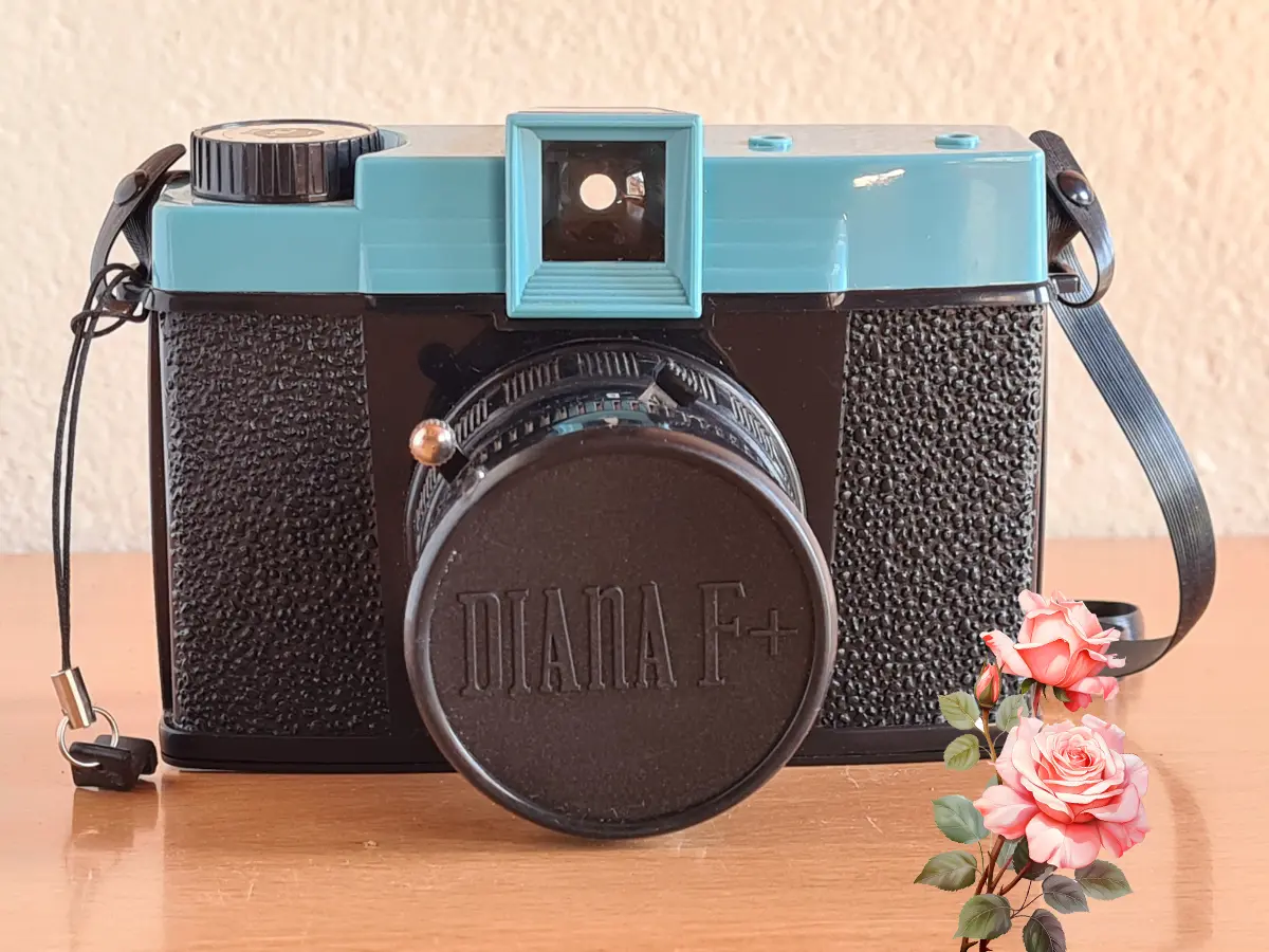 Diana F+