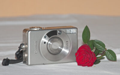 Canon Ixus 2 (1999)